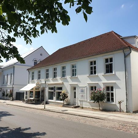 Dts Appartements Putbus Exteriér fotografie